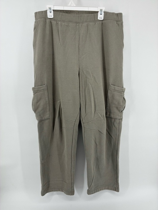 Roots Other - Roots Men's Cargo Sweatpants in Olive